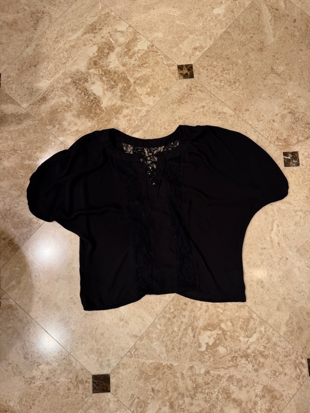 Love Haight Top Size M Women’s Black Short Sleeves Boho Blouse Lace Up Front